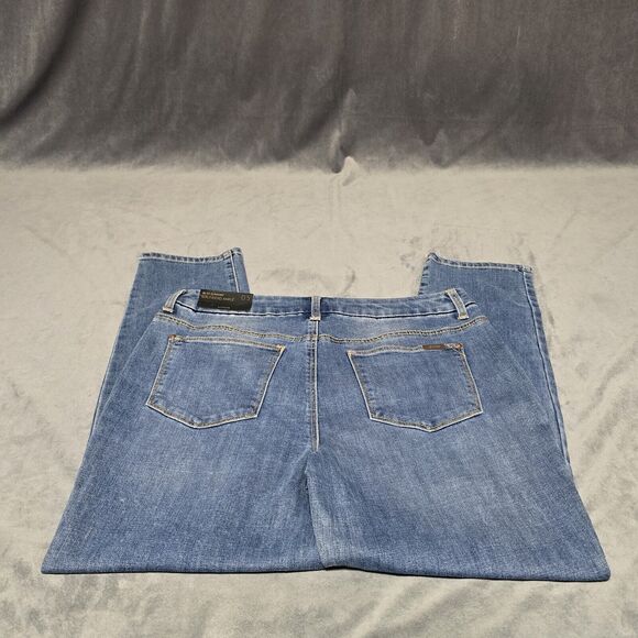 NEW Chico’s Size 0.5 (6) Blue Denim So Slimming Girlfriend Ankle Jeans - Picture 9 of 10